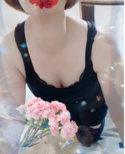 弥生(やよい)の写メ